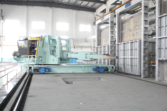Rail Bound Charging & Discharging Machine
