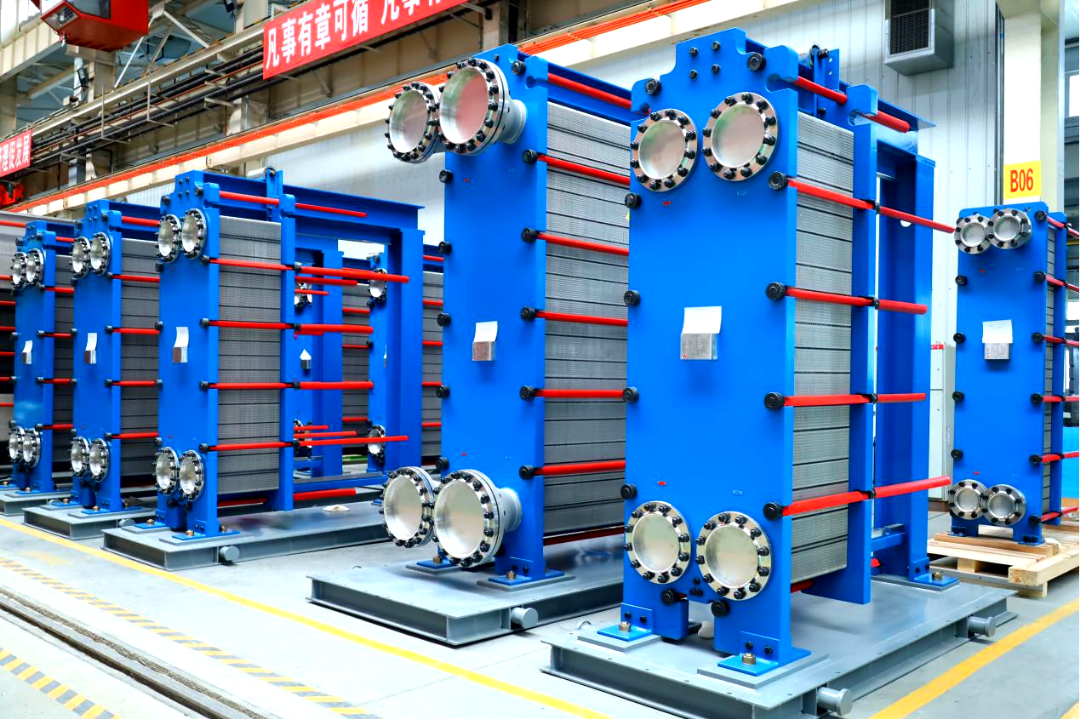 Ten gasketed plate heat exchangers manufactured by LSPHE have successfully completed